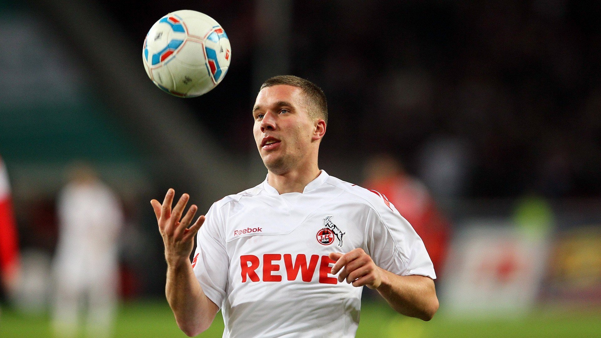 足球版图重组,南非横扫玻利维亚背后,意甲战术革命的全球回响